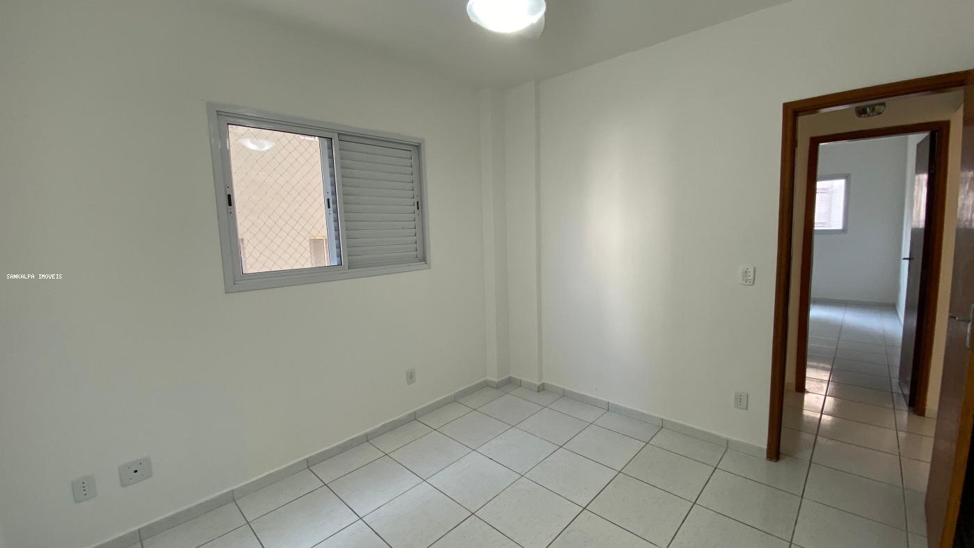 Apartamento à venda com 2 quartos, 75m² - Foto 16