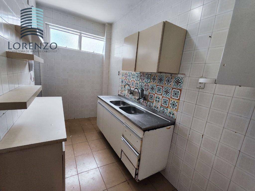 Apartamento para alugar com 3 quartos, 97m² - Foto 28