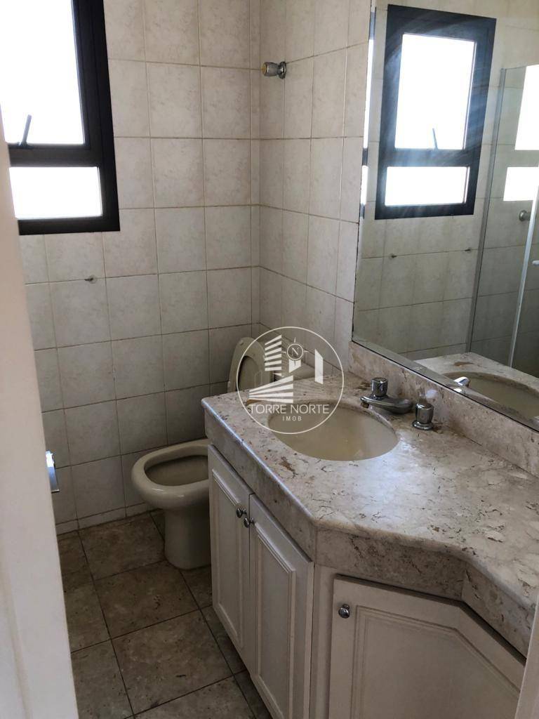 Apartamento à venda com 3 quartos, 121m² - Foto 13