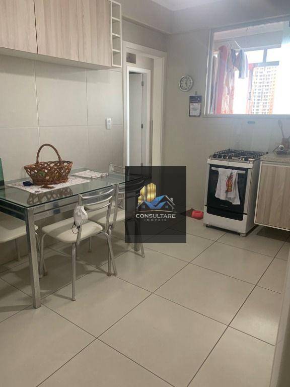 Apartamento à venda com 3 quartos, 150m² - Foto 33