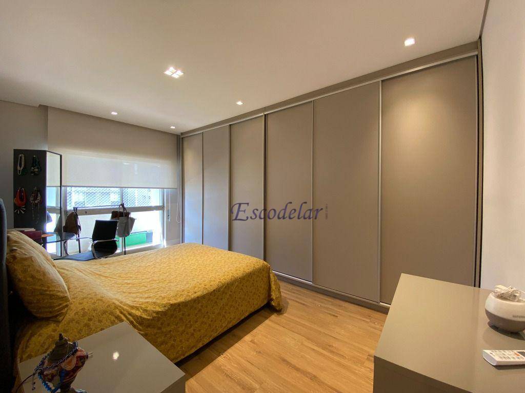 Apartamento à venda com 3 quartos, 180m² - Foto 11