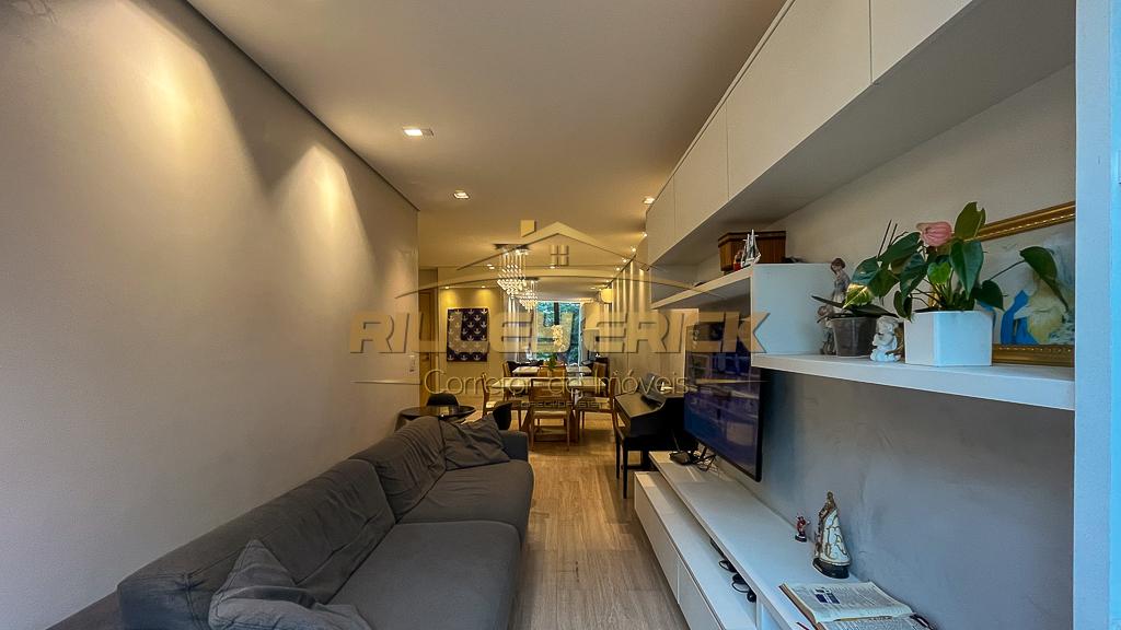 Apartamento à venda com 3 quartos, 109m² - Foto 6