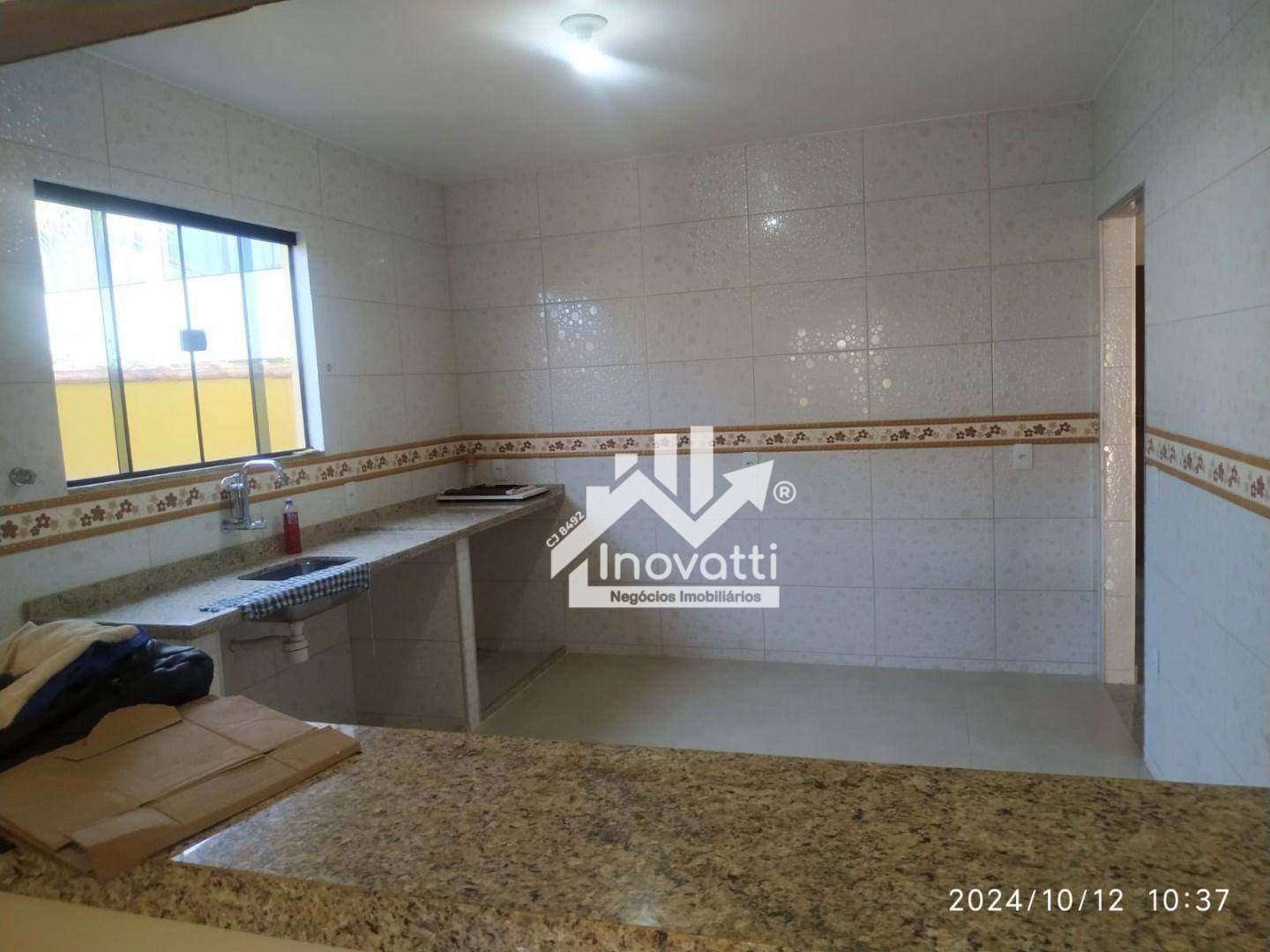 Casa à venda com 3 quartos, 110m² - Foto 14