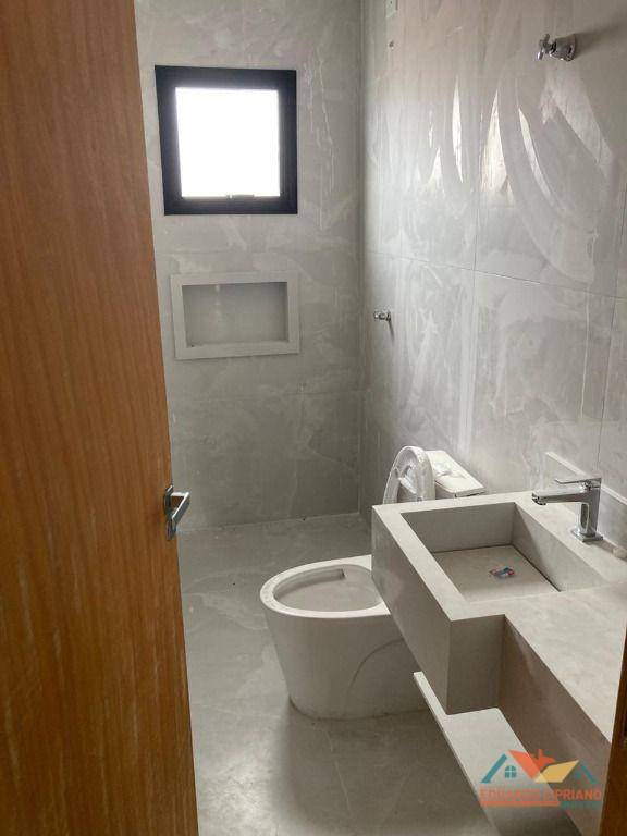 Sobrado à venda com 4 quartos, 180m² - Foto 12