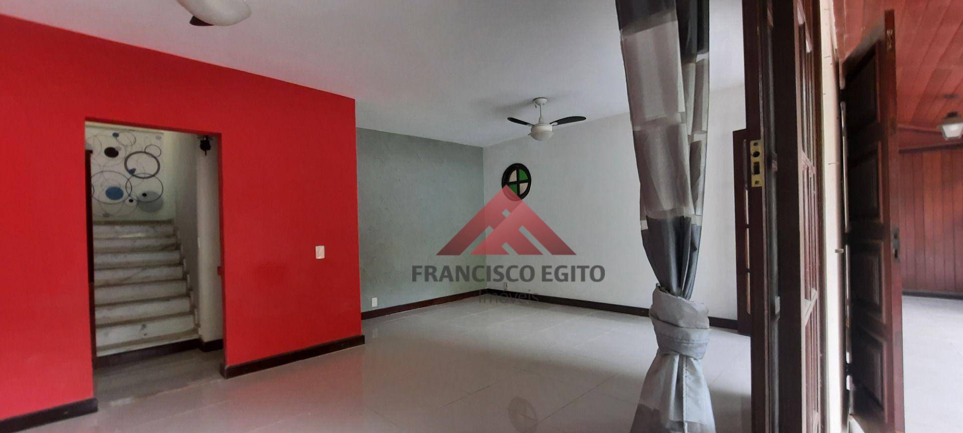 Casa à venda com 3 quartos, 360m² - Foto 8