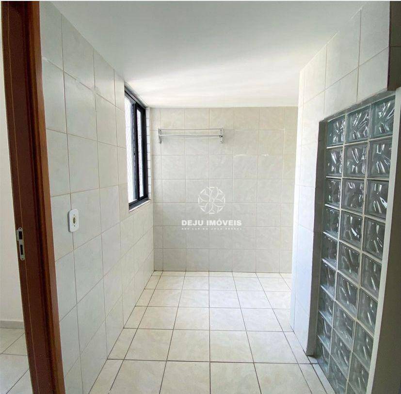 Apartamento à venda com 3 quartos, 108m² - Foto 4