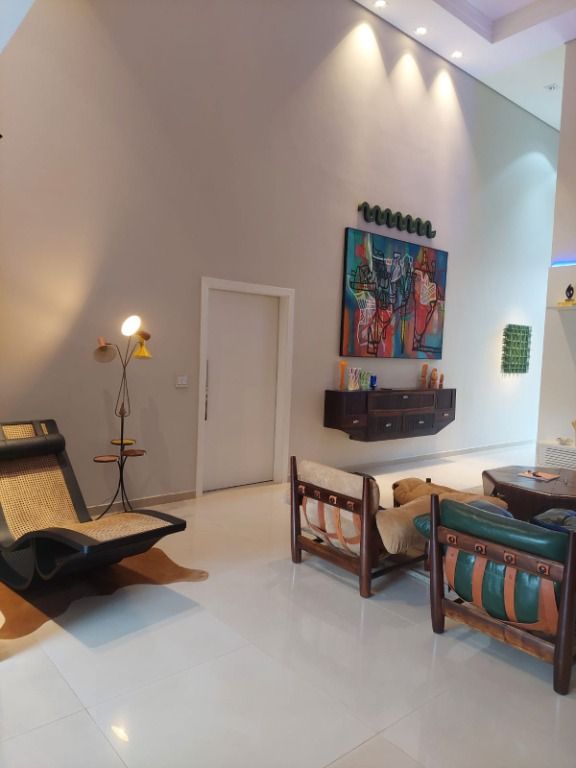 Casa de Condomínio à venda com 3 quartos, 216m² - Foto 4