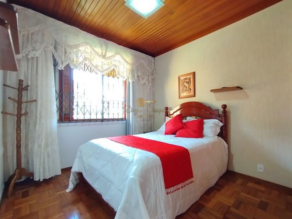 Casa à venda com 5 quartos, 250m² - Foto 15