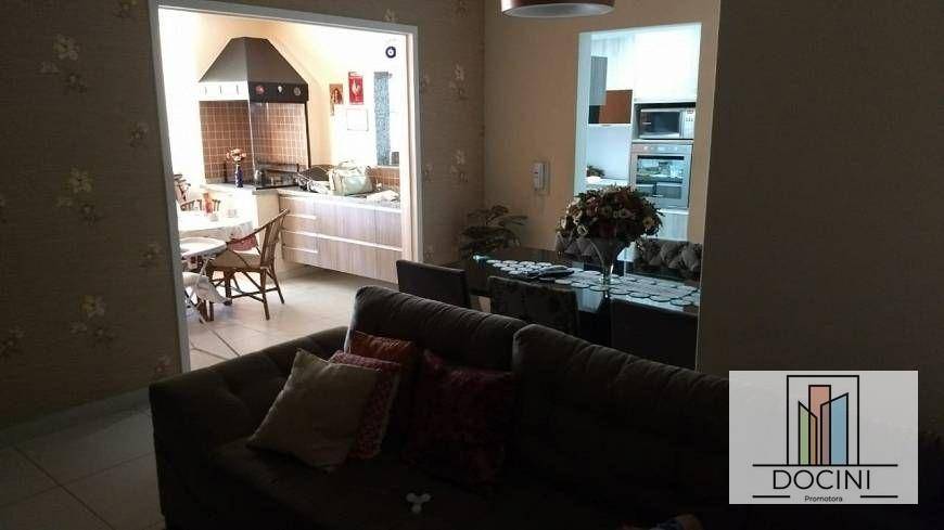 Apartamento à venda com 3 quartos, 96m² - Foto 8