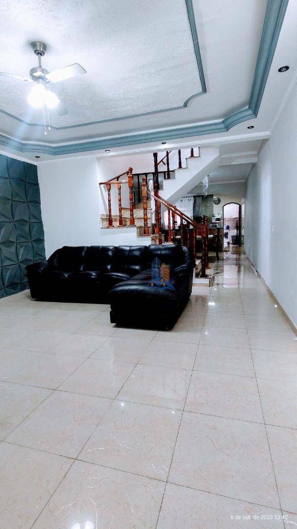 Sobrado à venda com 4 quartos, 220m² - Foto 39