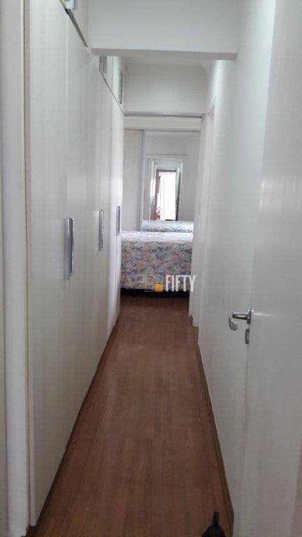 Apartamento para alugar com 2 quartos, 122m² - Foto 11