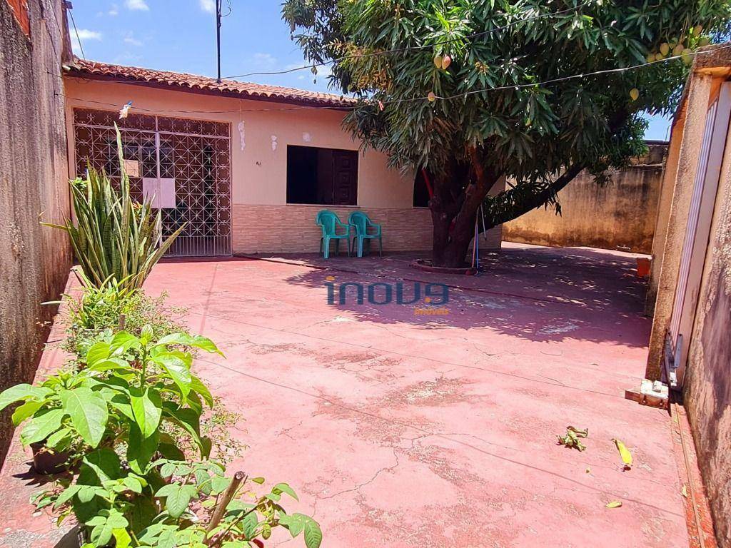 Casa à venda com 3 quartos, 70m² - Foto 2