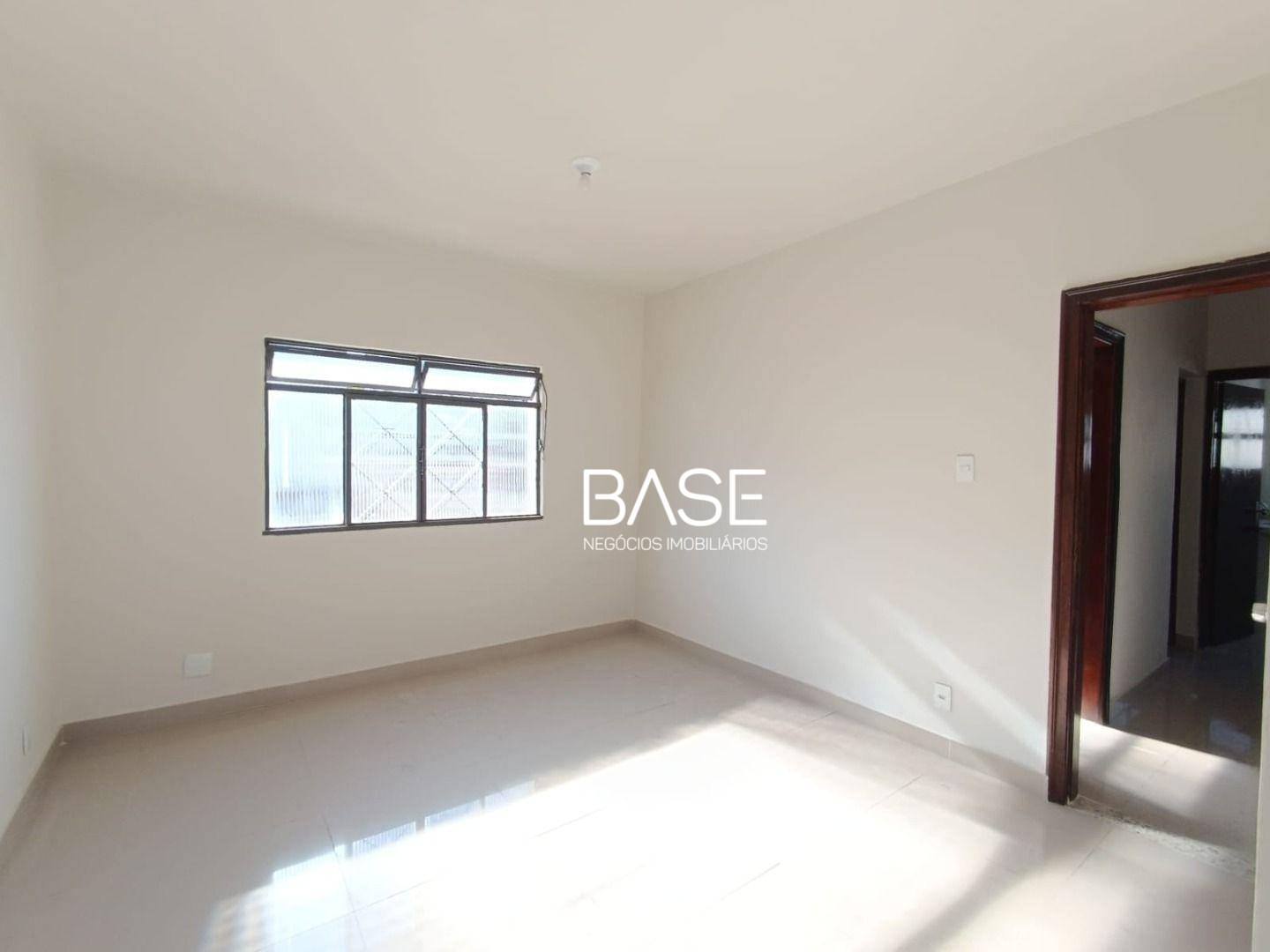 Apartamento, 3 quartos, 100 m² - Foto 1