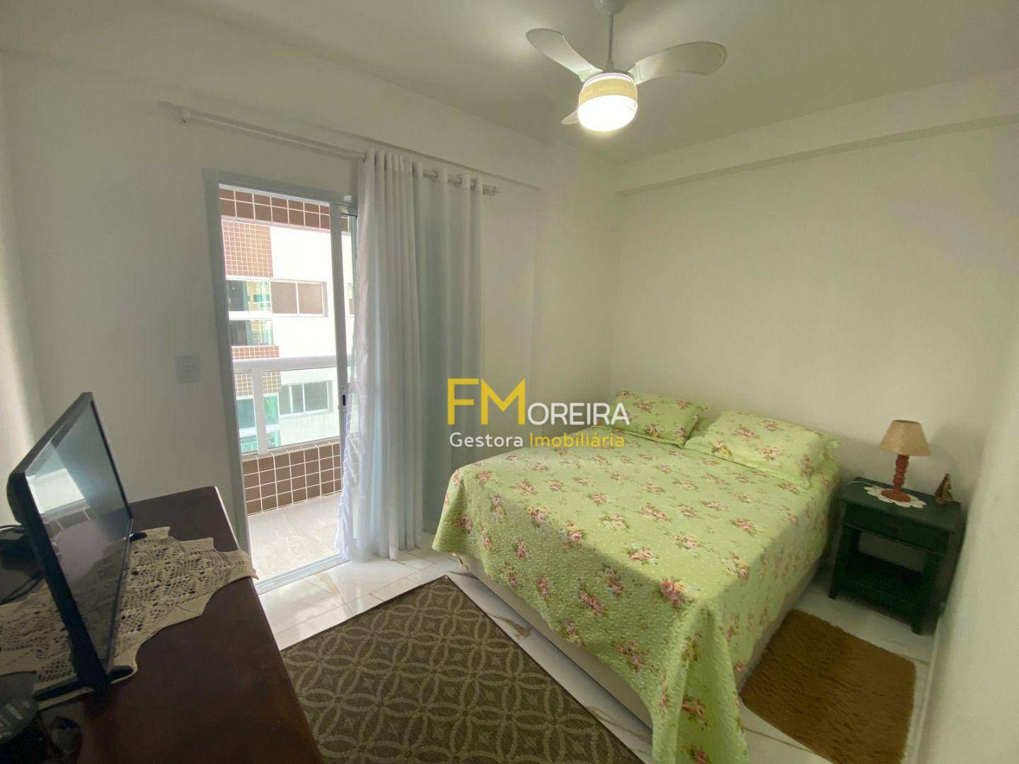 Apartamento à venda com 2 quartos, 68m² - Foto 4