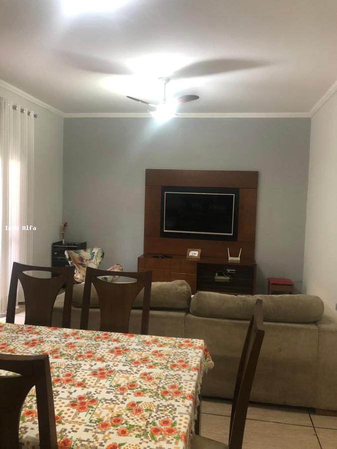 Apartamento à venda com 2 quartos, 85m² - Foto 20