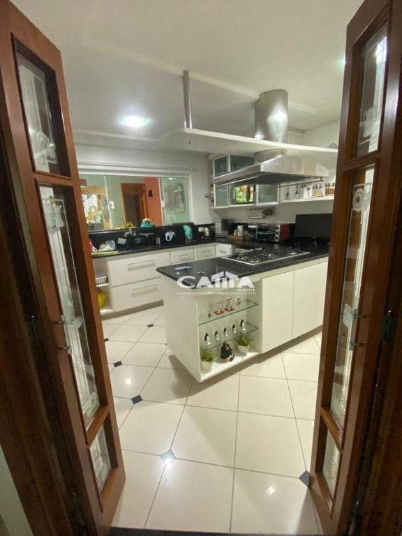 Sobrado à venda e aluguel com 3 quartos, 400m² - Foto 12