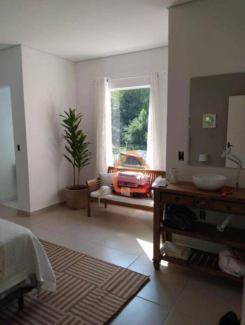 Chácara, 4 quartos, 5000 m² - Foto 2