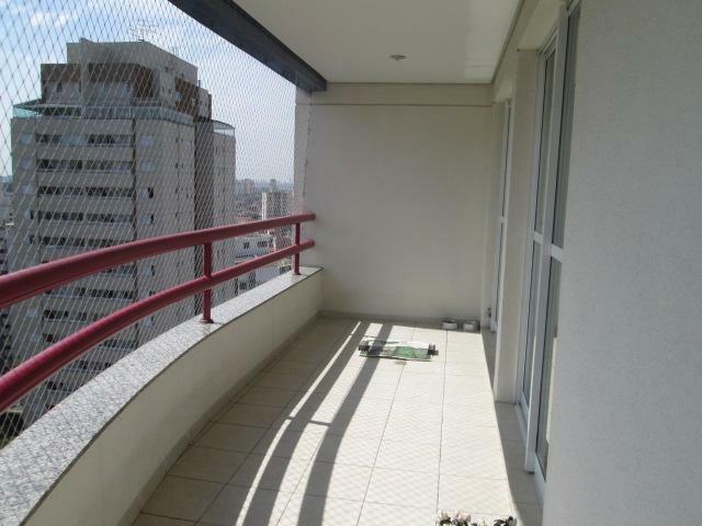 Apartamento à venda com 4 quartos, 154m² - Foto 2