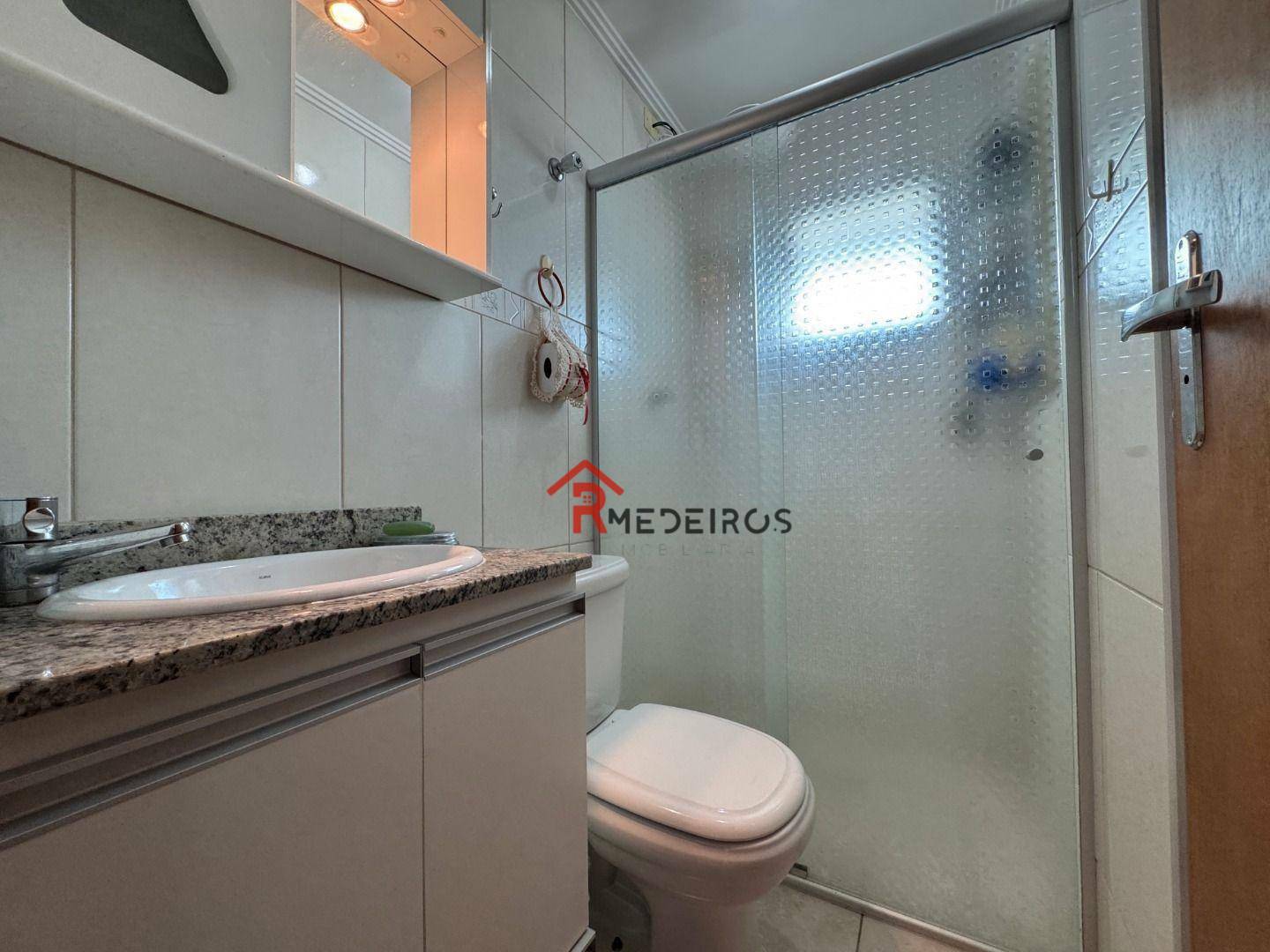 Apartamento à venda com 2 quartos, 84m² - Foto 11