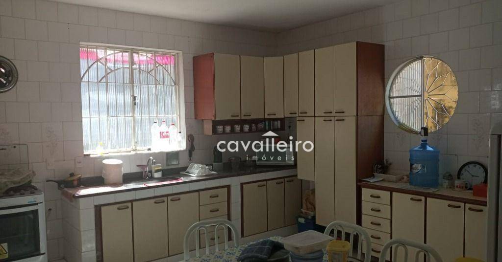 Casa à venda com 3 quartos, 178m² - Foto 7