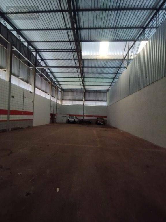 Depósito-Galpão-Armazém para alugar, 550m² - Foto 5