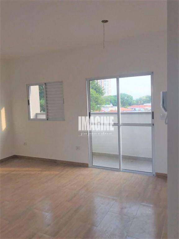 Apartamento à venda com 2 quartos, 38m² - Foto 2