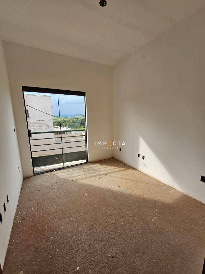 Apartamento à venda com 2 quartos, 67m² - Foto 16