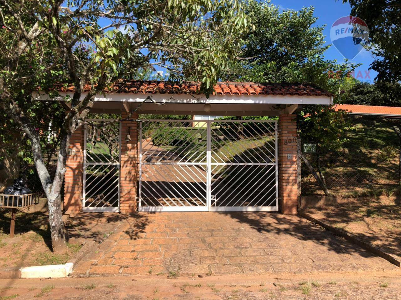 Casa de Condomínio à venda com 5 quartos, 451m² - Foto 2