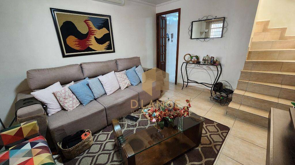 Casa de Condomínio à venda com 2 quartos, 62m² - Foto 1