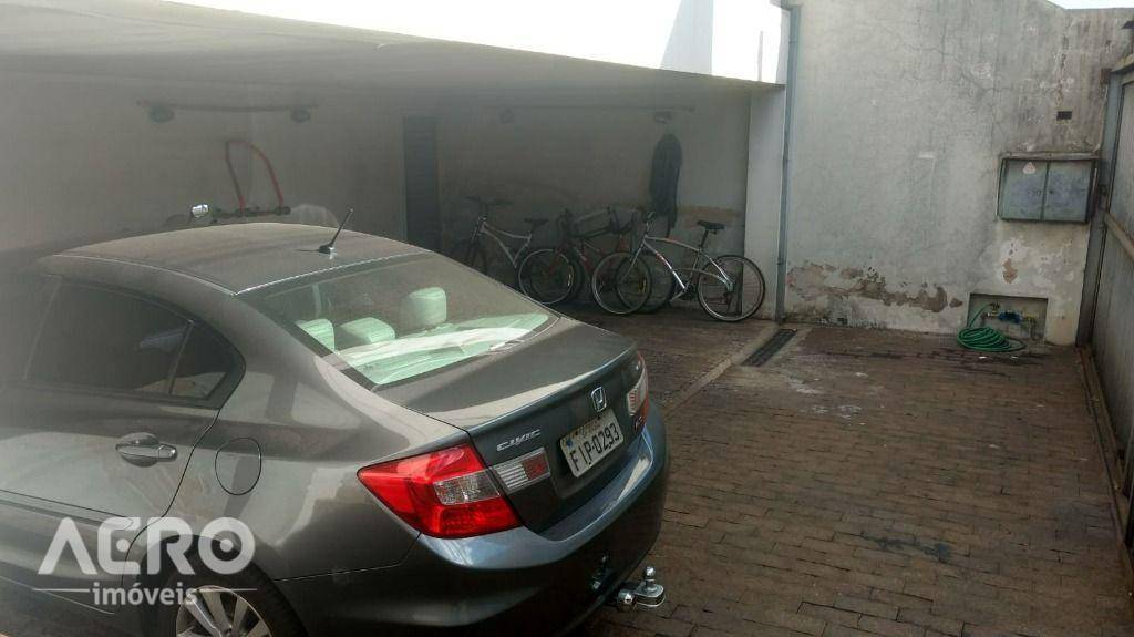 Casa, 3 quartos, 300 m² - Foto 3