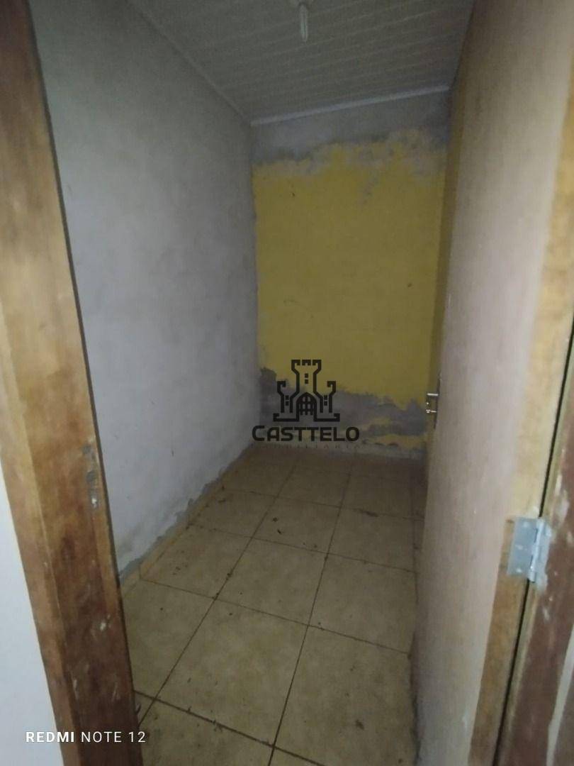 Casa à venda com 3 quartos, 100m² - Foto 17