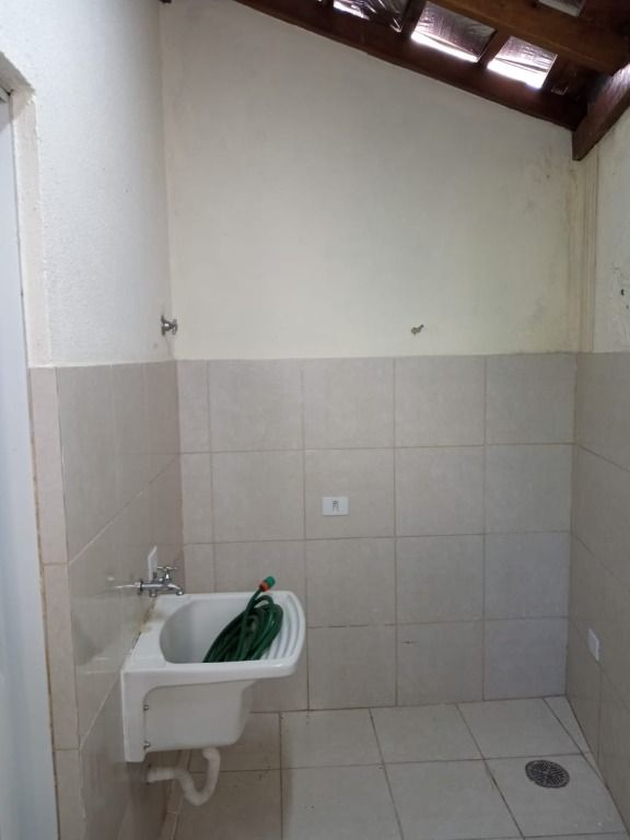 Casa de Condomínio à venda com 2 quartos, 50m² - Foto 9