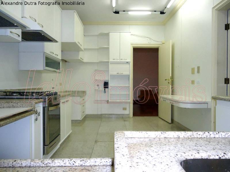 Apartamento para alugar com 3 quartos, 238m² - Foto 22