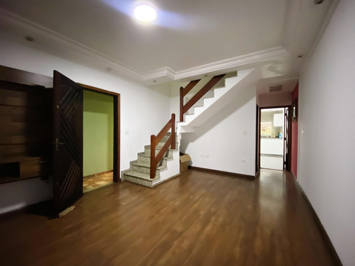 Sobrado à venda com 3 quartos, 142m² - Foto 1