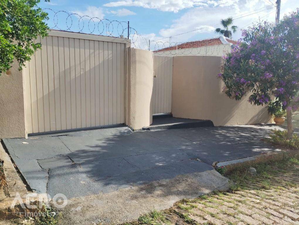 Casa à venda e aluguel com 2 quartos, 82m² - Foto 5