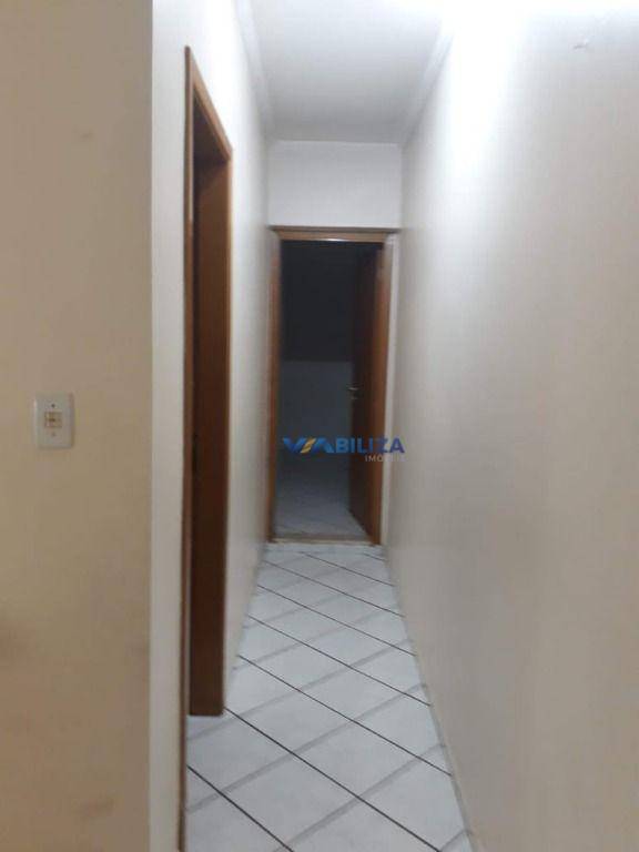 Sobrado à venda com 3 quartos, 200m² - Foto 9