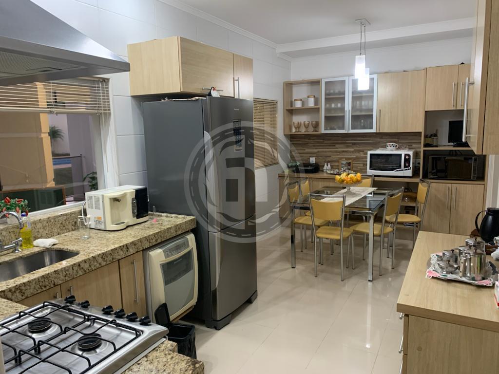 Casa de Condomínio à venda com 3 quartos, 400m² - Foto 11