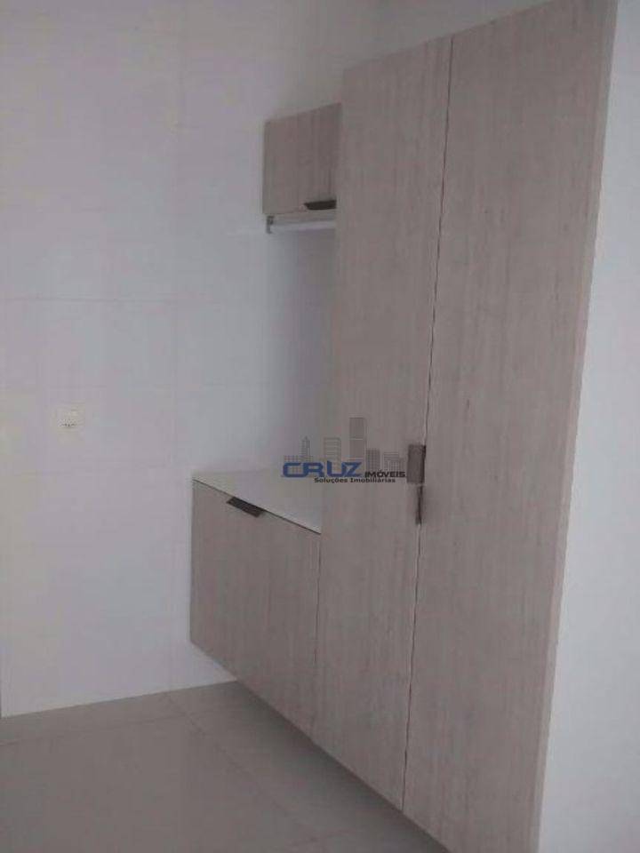 Sobrado à venda com 3 quartos, 310m² - Foto 38