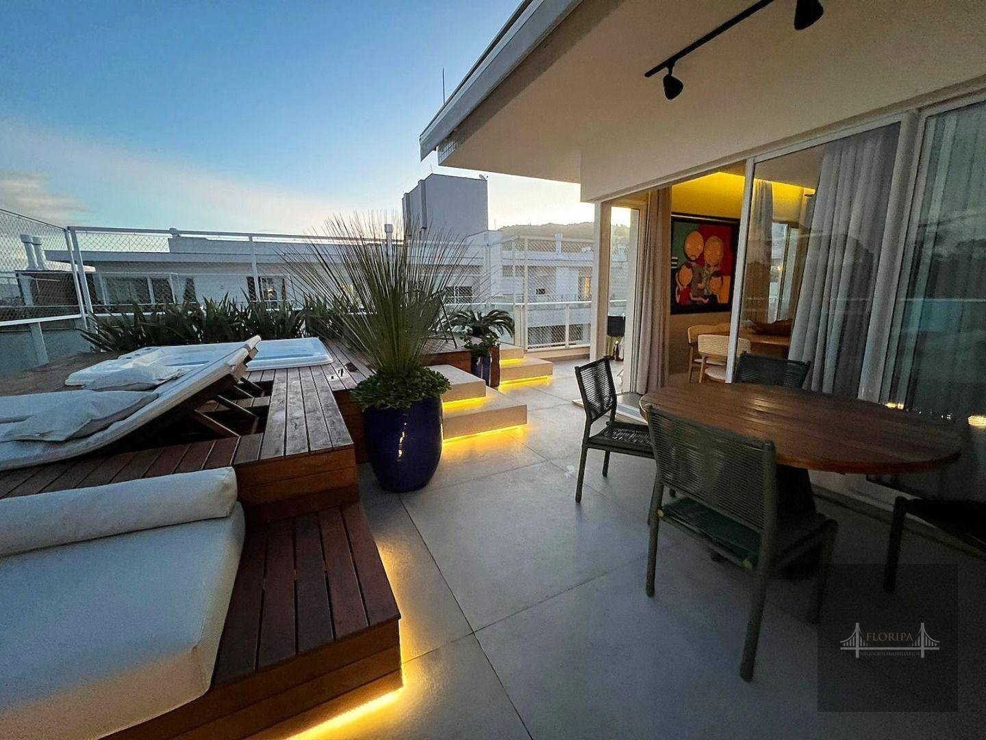 Cobertura, 3 quartos, 176 m² - Foto 4