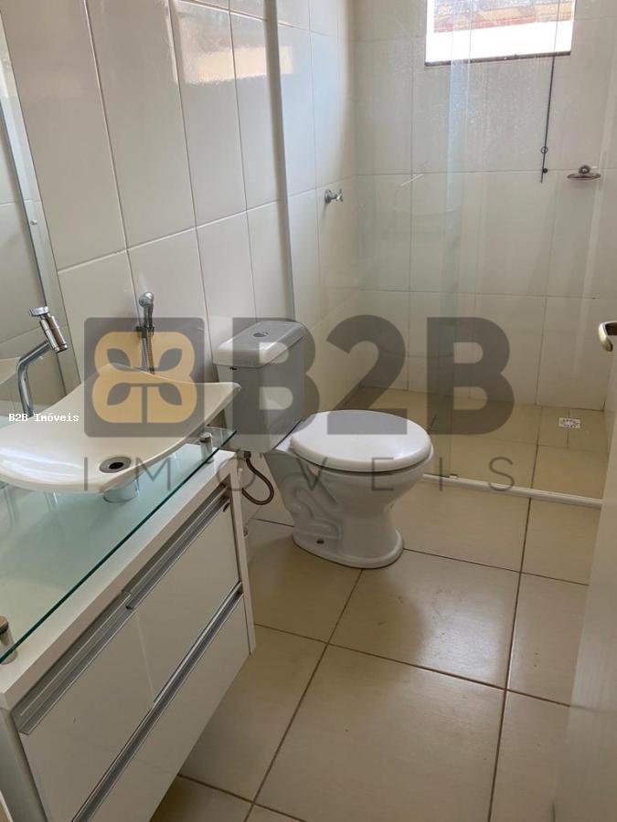 Casa à venda com 3 quartos, 169m² - Foto 12