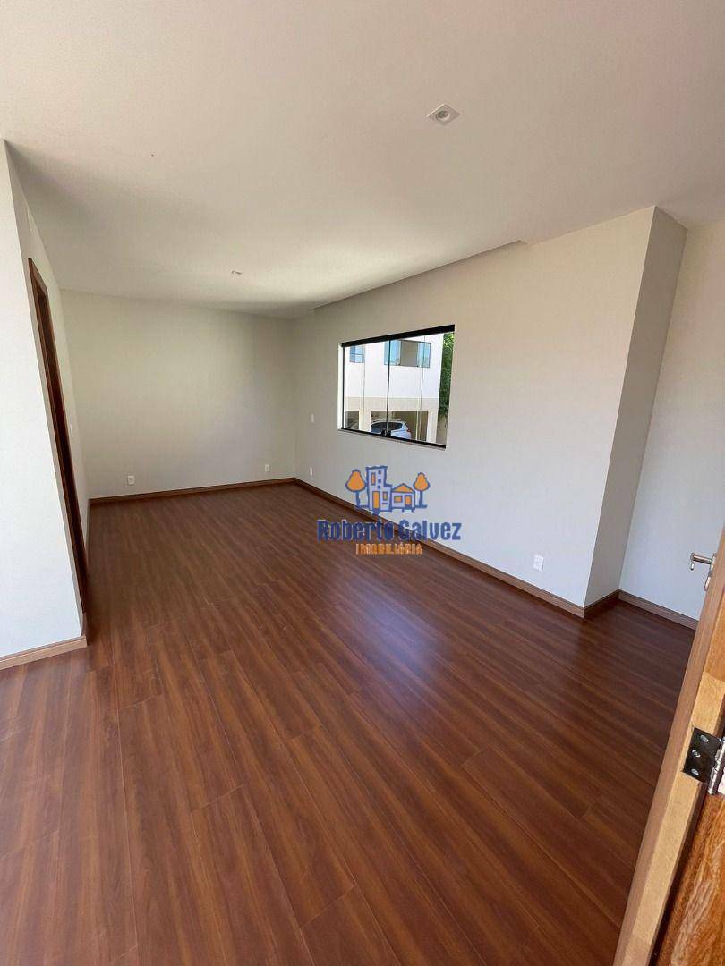 Casa de Condomínio à venda com 3 quartos, 184m² - Foto 3