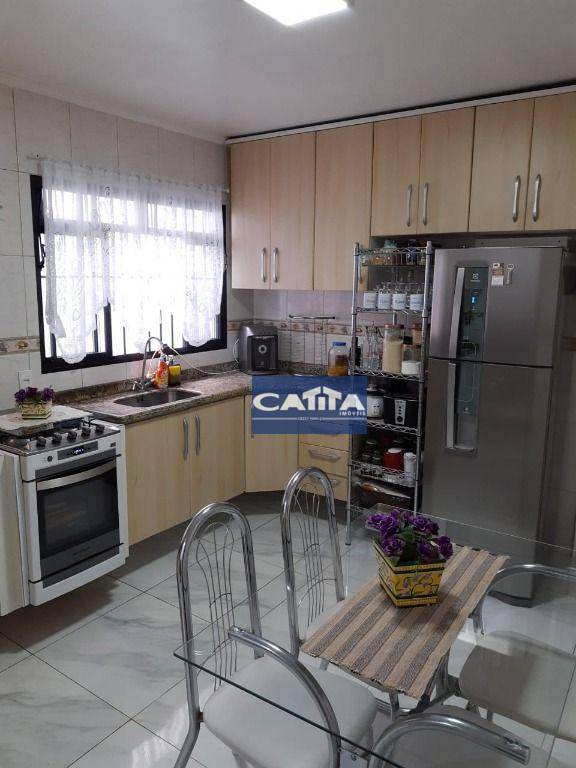 Casa à venda com 3 quartos, 111m² - Foto 8