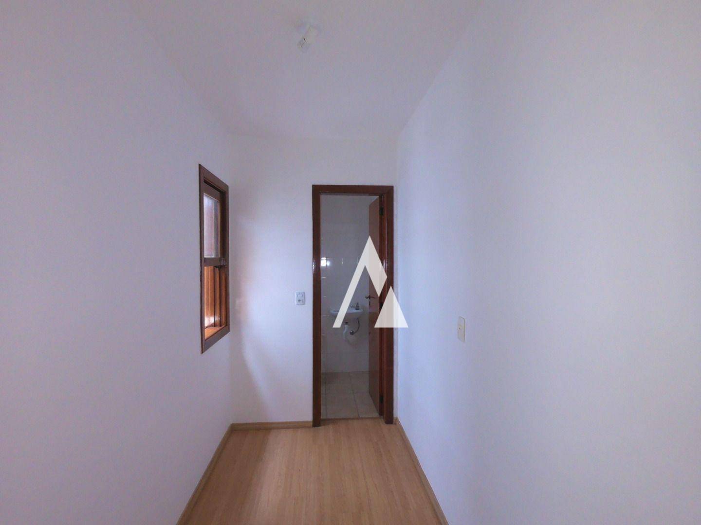 Apartamento para alugar com 2 quartos, 75m² - Foto 32