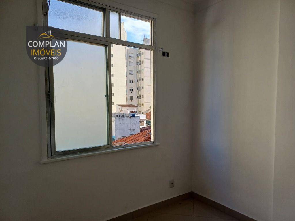 Apartamento à venda com 1 quarto, 38m² - Foto 1