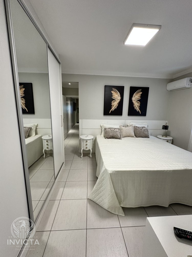 Apartamento à venda com 2 quartos, 100m² - Foto 21