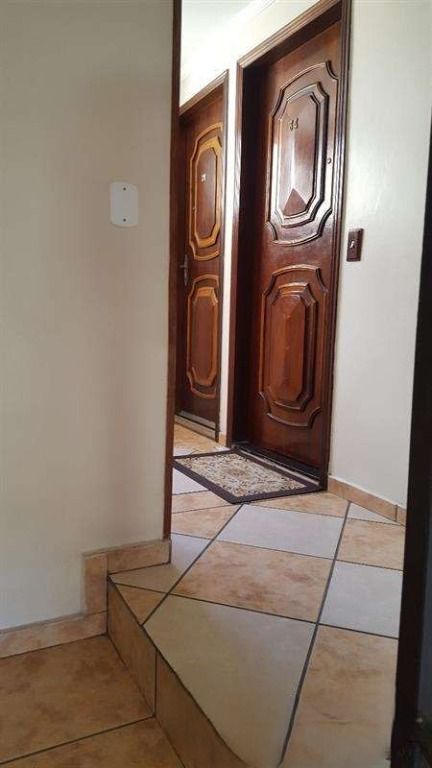 Apartamento à venda com 2 quartos, 60m² - Foto 6