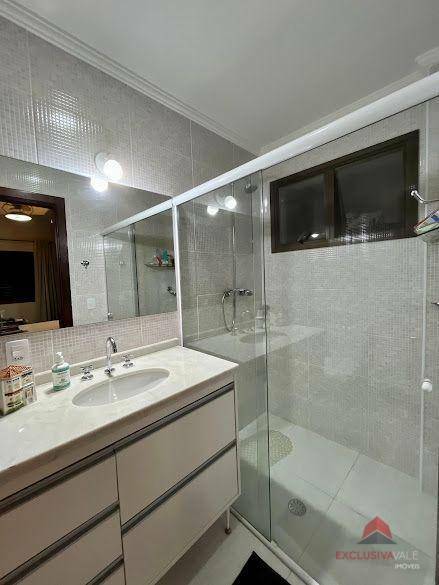 Apartamento à venda com 5 quartos, 200m² - Foto 27