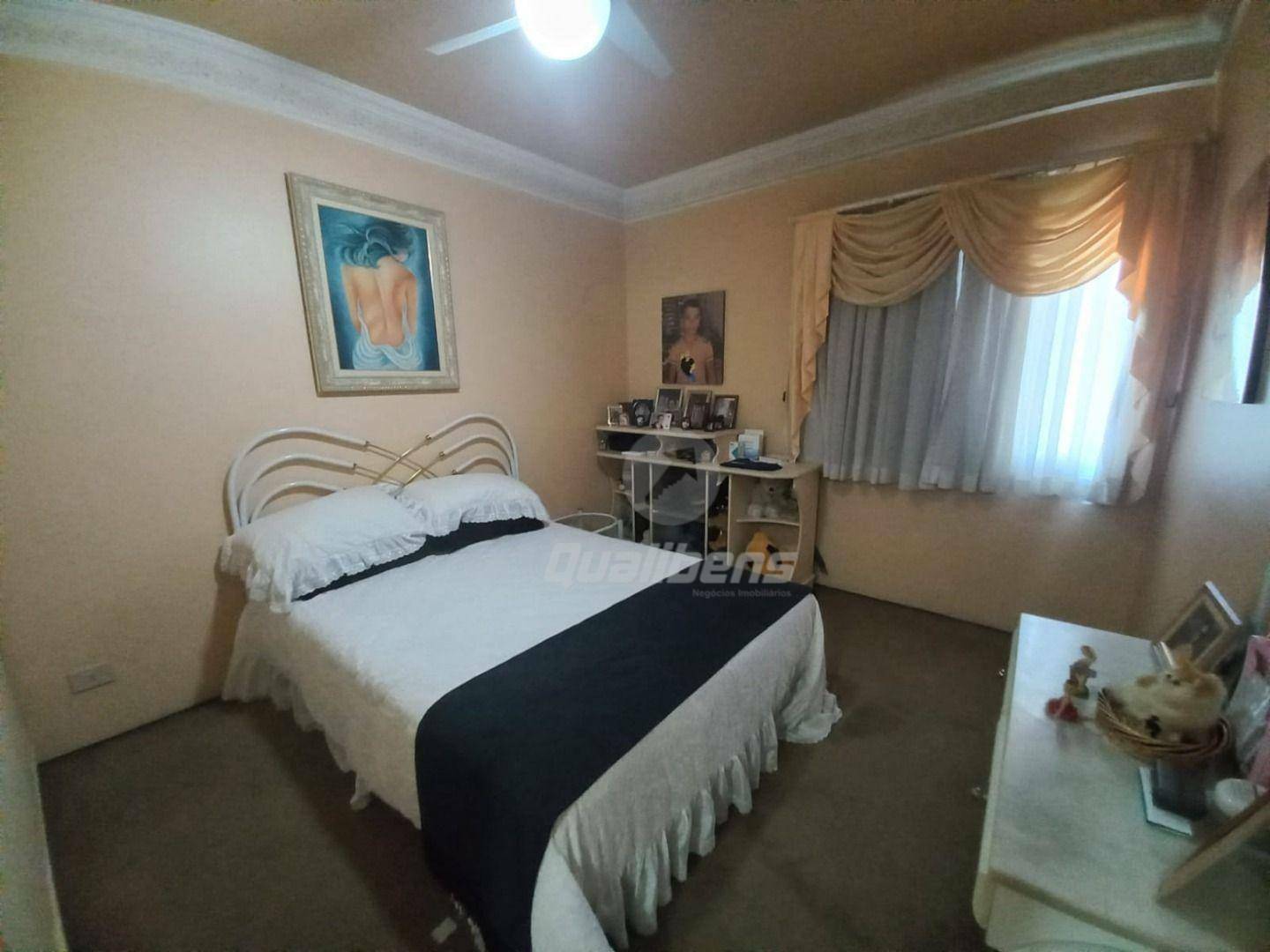 Apartamento à venda com 4 quartos, 220m² - Foto 14