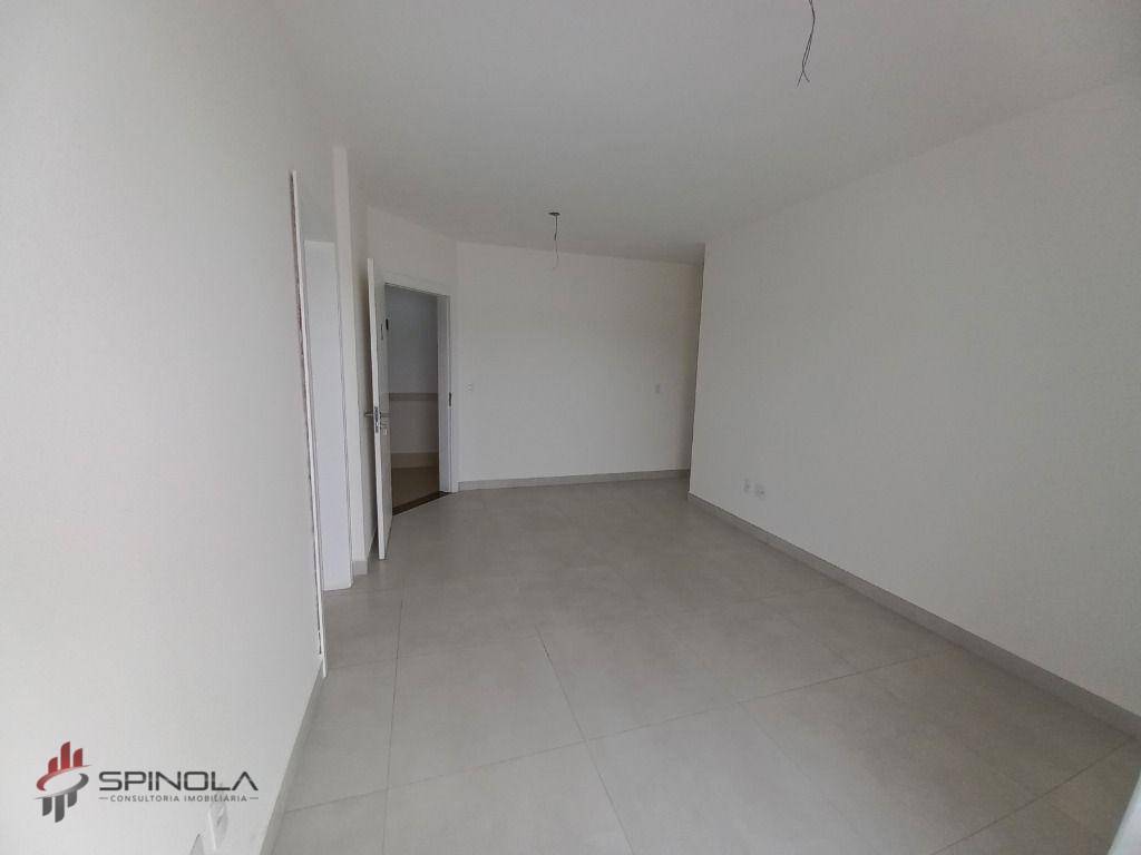 Apartamento à venda com 3 quartos, 140m² - Foto 26