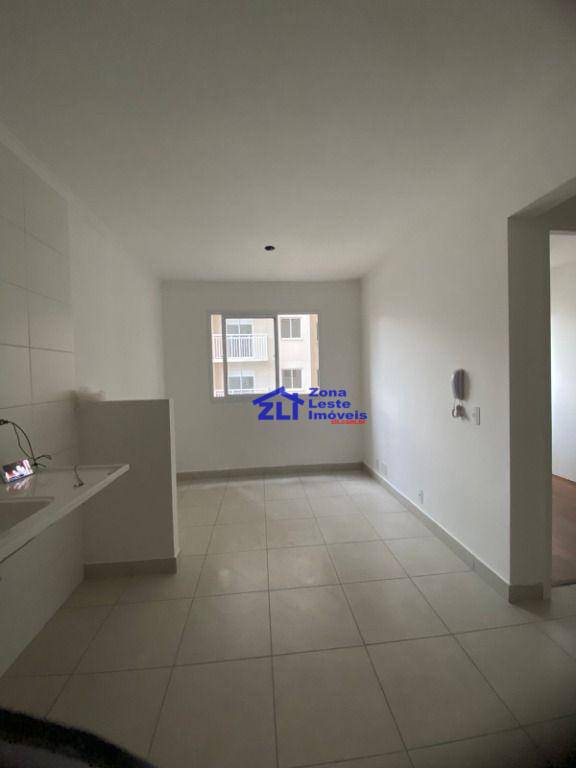 Apartamento para alugar com 2 quartos, 32m² - Foto 2